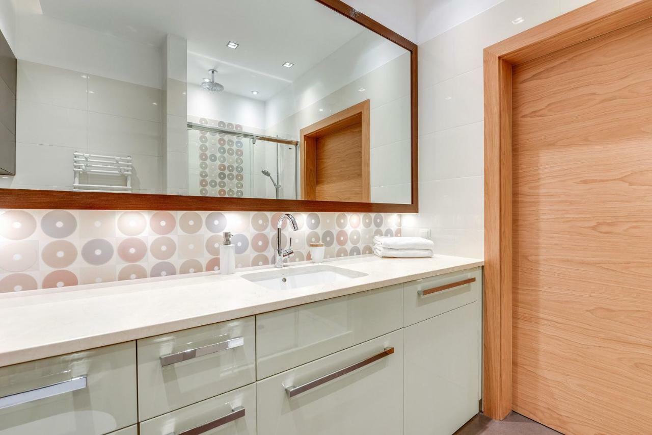 Waniliowy - Neptun Park By Oneapartments Gdańsk Exterior foto